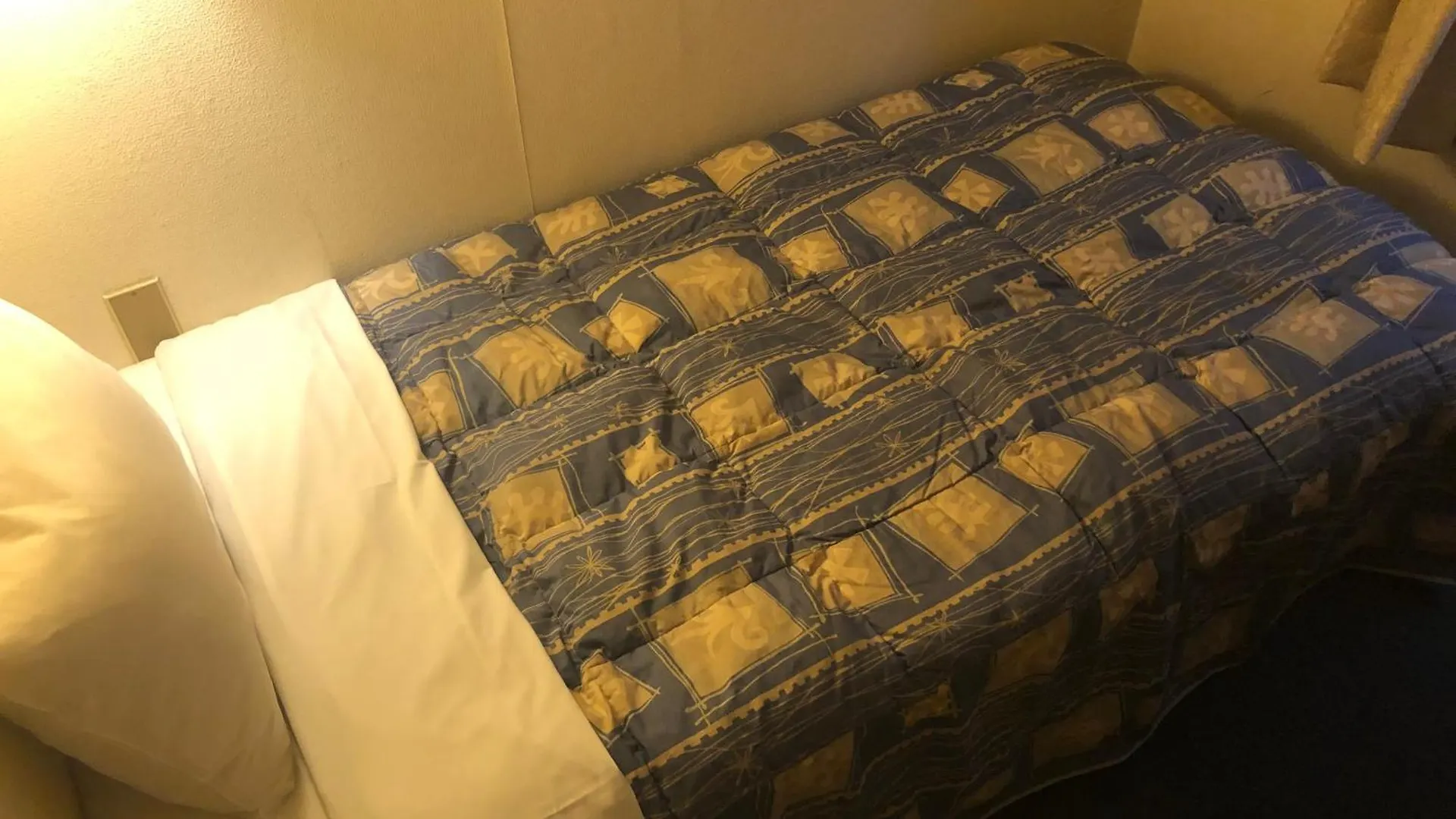 **  Hotel 28 広島市 日本