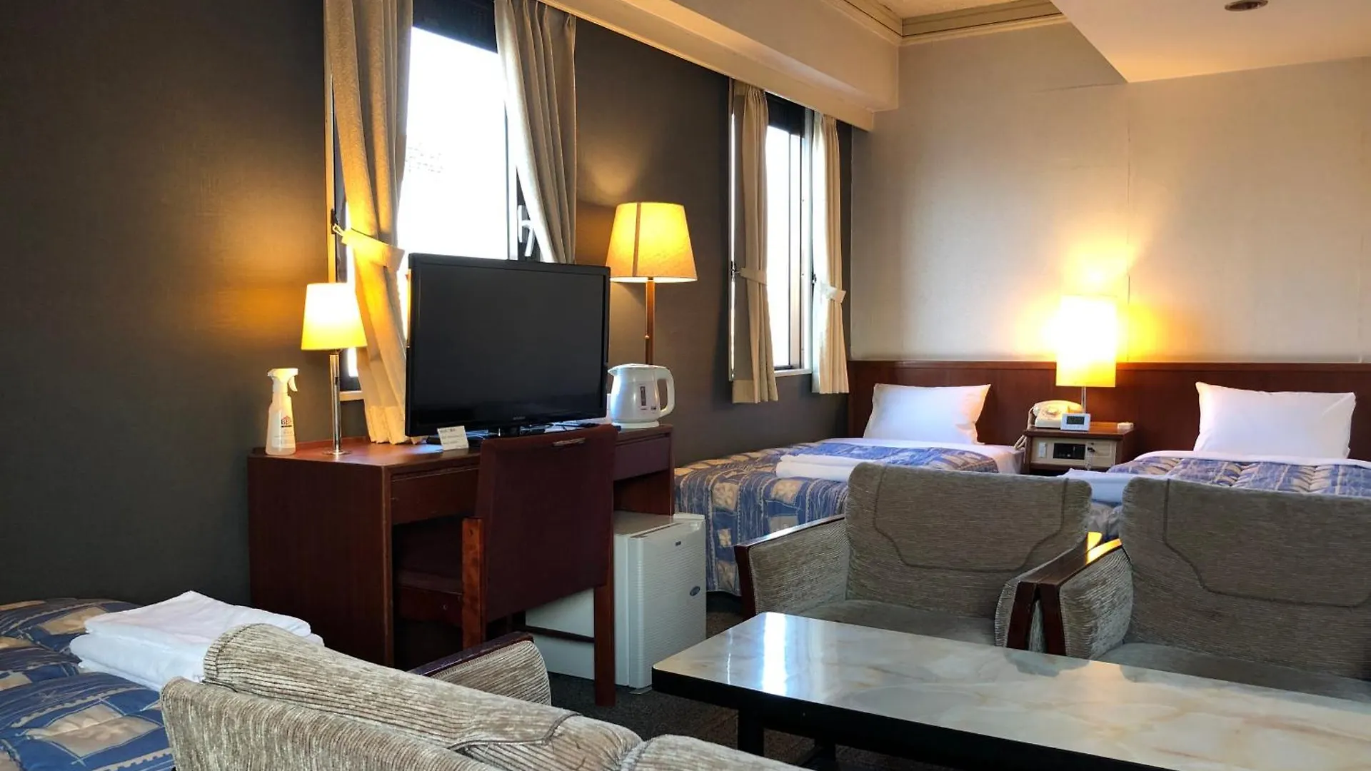 Hotel 28 広島市 2*,
