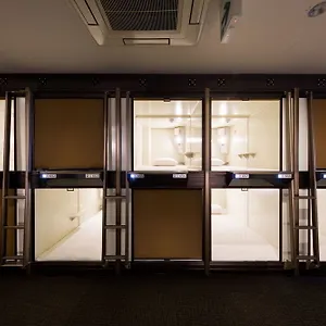 Capsule Cube Hotel kapsułowy